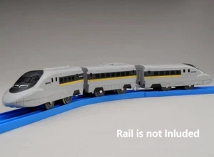 TAKARA TOMY Plarail S-05 "It lights up." Series 700 Shinkansen Hikari Rail Star - Picture 1 of 3