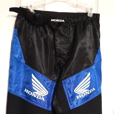 Calças inspiradas em corrida 21 Savage x Forever 21 x Honda - Imagem 1 de 4