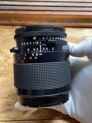 Lente Zeiss Hasselblad Makro Planar T* CF 120 mm f/4 Foto 1 de 4