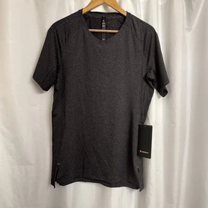 T-shirt Lululemon grigio scuro testurizzata allenamento SS top uomo taglia S nuova con etichetta - Foto 1 di 10