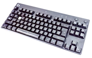 Logitech PRO Gaming Tastatur QWERTY Mechanical RGB Beleuchtung Defekt Ungeprüft - Bild 1 von 5