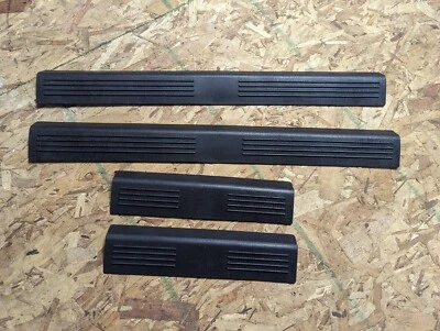 Ford Explorer 1991-1994 4 puertas estribo placa de cubierta 88074 escudo escalonado AVS NUEVO Foto 1 de 4