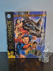 DC Comics: A Visual History - 8 Hardback Book Set New in Slipcase 2017 Sealed - Picture 1 of 24