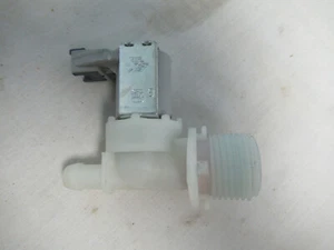 Válvula de agua para lavavajillas Frigidaire 807445905 (lote #145) - Imagen 1 de 4