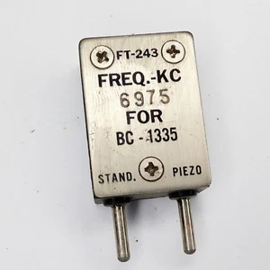 Radioaficionado Stand Piezo BC-1335 6975 KC KHz FT-243 Cristal Militar Amateur 322 6Q - Imagen 1 de 3