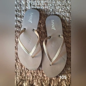 Reef Stargazer Gold Glitter Flip Flops Size 8-9 Rubber Sole Sandals Cruise - Picture 1 of 6