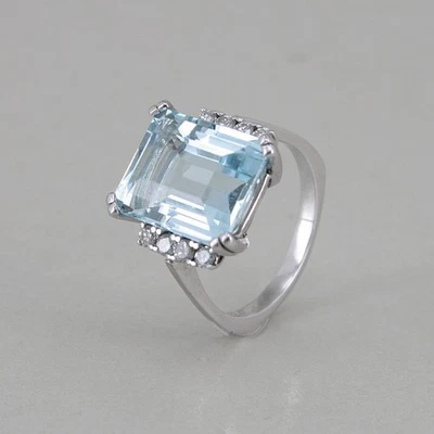 Ring in 750/18k Weissgold mit Aquamarin und 6 Brillanten ca. 0,12 ct - Bild 1 von 4