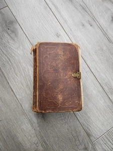 ANTIQUE SMALL HOLY BIBLE 1856 OLD NEW TESTAMENTS RELIGIOUS BOOK - Picture 1 of 3