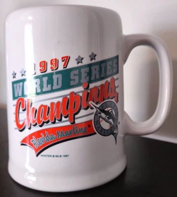 Taza de cerámica Campeones de la Serie Mundial 1997 Florida Marlins de Hunter Foto 1 de 4