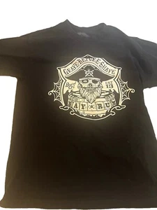 Men’s Black Grave Before Shave Bay Rum Pirate Shirt Size Medium Beards - Picture 1 of 4