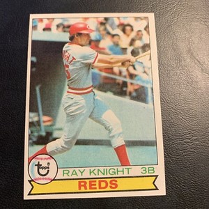 #401 Ray Knight Cincinnati reds  1979  Topps  Baseball Card Cb15