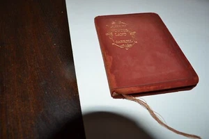 Alice in Wonderland By Lewis Carroll early edition small 3.5 x4 3/4” book, no GC - Picture 1 of 3