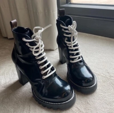 Botín Louis Vuitton Star Trail | Negro Foto 1 de 4