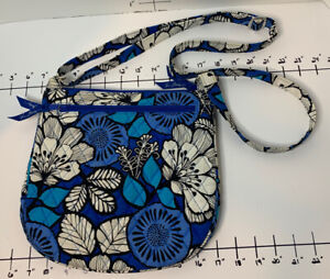 Vera Bradley Retired Pattern Tote Bag Purse Blue Bayou Pattern