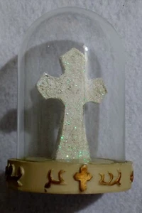 Cross with Glass Dome - 2.5 in Base Dia x 3.5 in Tall - Picture 1 of 8