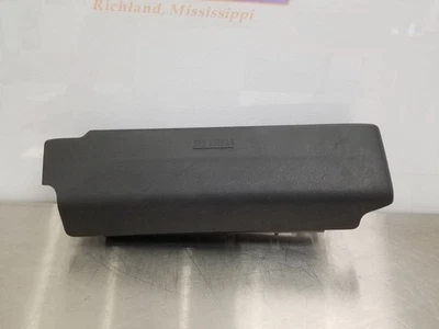 25 2025 NISSAN SENTRA SV FRONT KNEE SRS PAD BLACK RIGHT PASSENGER Foto 1 de 4