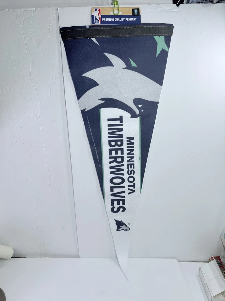 2018 Minnesota Timberwolves - 29 Felt Pennant - - Wincraft NOS