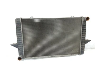8603769 Radiador de agua para VOLVO SERIE 850 2.5 10V FAMILIAR 1997 2263017 Foto 1 de 4