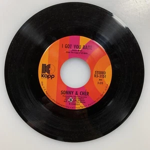 SONNY & CHÉR : I Got You Babe / All I Ever Need Is You 7” 45 Stereo Kapp KS-2151 - Imagen 1 de 2
