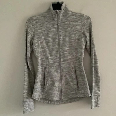Chaqueta Lululemon Define Cremallera Completa Manga Larga Pulgares Gris Mujer 4 Ropa Activa Foto 1 de 4
