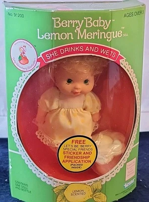 Pastel corto de fresa ~ Berry Baby limón merengue Kenner 1984 nuevo en caja sellado de colección  Foto 1 de 4