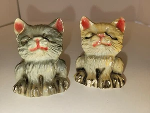 Vintage Cat Salt Pepper Shaker USA Made "The Big Well, Greensburg Kans." w/corks - Picture 1 of 7