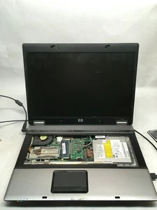 HP Compaq 6735b 15.4" Laptop For Parts Powers On Doesn't Boot NO HDD/RAM JR - Picture 1 of 9