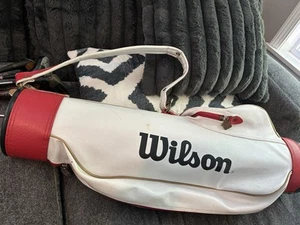 Vintage Wilson Red / White Faux Leather Golf Bag with Strap ‘31 Inches - Picture 1 of 8
