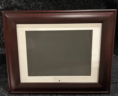 Marco de fotos digital InVion 10,4” DPF-10SAM-ESP Foto 1 de 4