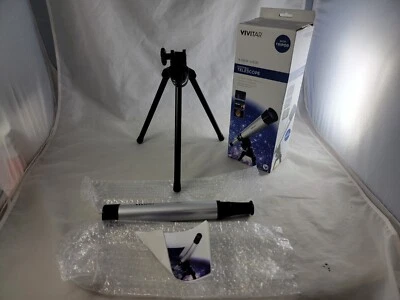 Vivitar Portable Telescope with Tripod Great Condition - Image 1 of 4