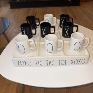 Rae Dunn Tic-Tac-Toe Gioco Gioco Ceramica Set 8 Pezzi Tazze Espresso - Foto 1 di 6