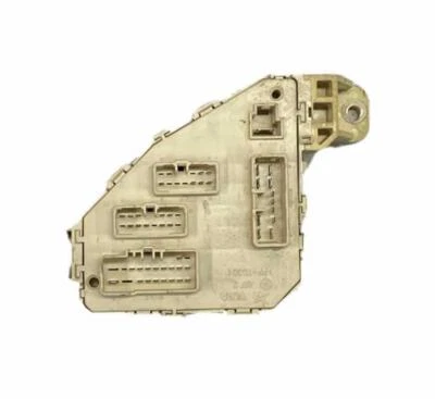 2013 HYUNDAI GENESIS JUNCTION FUSE RELAY BOX FRONT RIGHT DASH OEM 19503M301 - Image 1 of 4