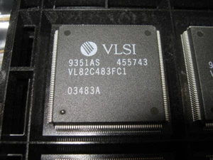 VLSI VL82C483FC1.02 (03483A) EcoChip System Controller ( 486 ) QFP-208  VL82C483 - Bild 1 von 3