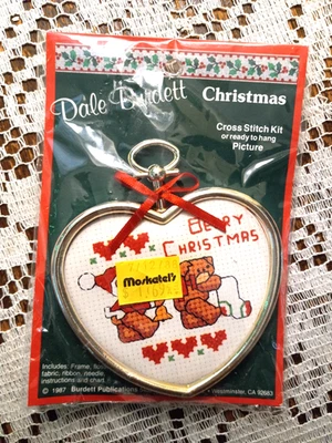 Dale Burdett Cross Stitch Kit Photo Frame "Beary Christmas" New Vintage 1987 - Image 1 of 4