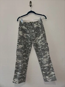 Vintage Y2K Kid’s Youth Cabelas Camo Pants Size 10 Adjustable Waist - Picture 1 of 8