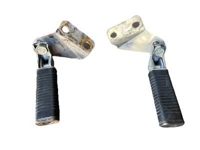 Moto Guzzi V65C 1984 estriberas traseras para pasajero reposapiés Foto 1 de 4