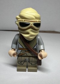 Lego Store Display Figure Star Wars Rey Minifigure w/Scarf & Goggles 75099 