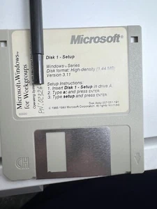 Microsoft Windows For Workgroups OS version 3.11, 3.5" disks Lot Vintage - Picture 1 of 15