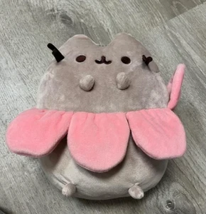 Peluche GUND PUSHEEN PÉTALOS DE FLORES ROSA 9,5" - Imagen 1 de 2