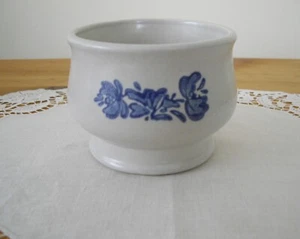 PFALTZGRAFF Yorktowne grau blaue Blume 3" Zuckerdose ~ - Bild 1 von 4