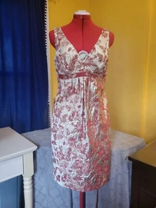 Carmen Marc Valvo Deep V-neck Dress. Size 6. - Picture 1 of 7