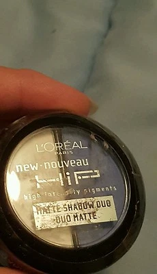 (2) LOREAL HIP MATTE EYESHADOW DUO #207 "ANIMATED" (BLUE AND WHITE)~ NEW SEALED - Image 1 of 4