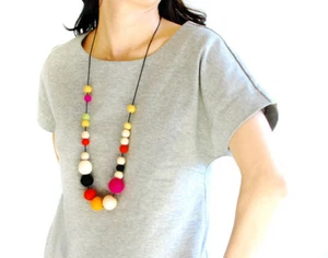Wooden bead necklace Colourful Pop felt balls, Fashionable women necklace Girl - Picture 1 of 4