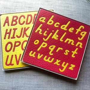 2 Lauri Crepe Puzzles RARE D’Nealian Uppercase Lowercase Alphabet Vintage 1992 - Picture 1 of 11