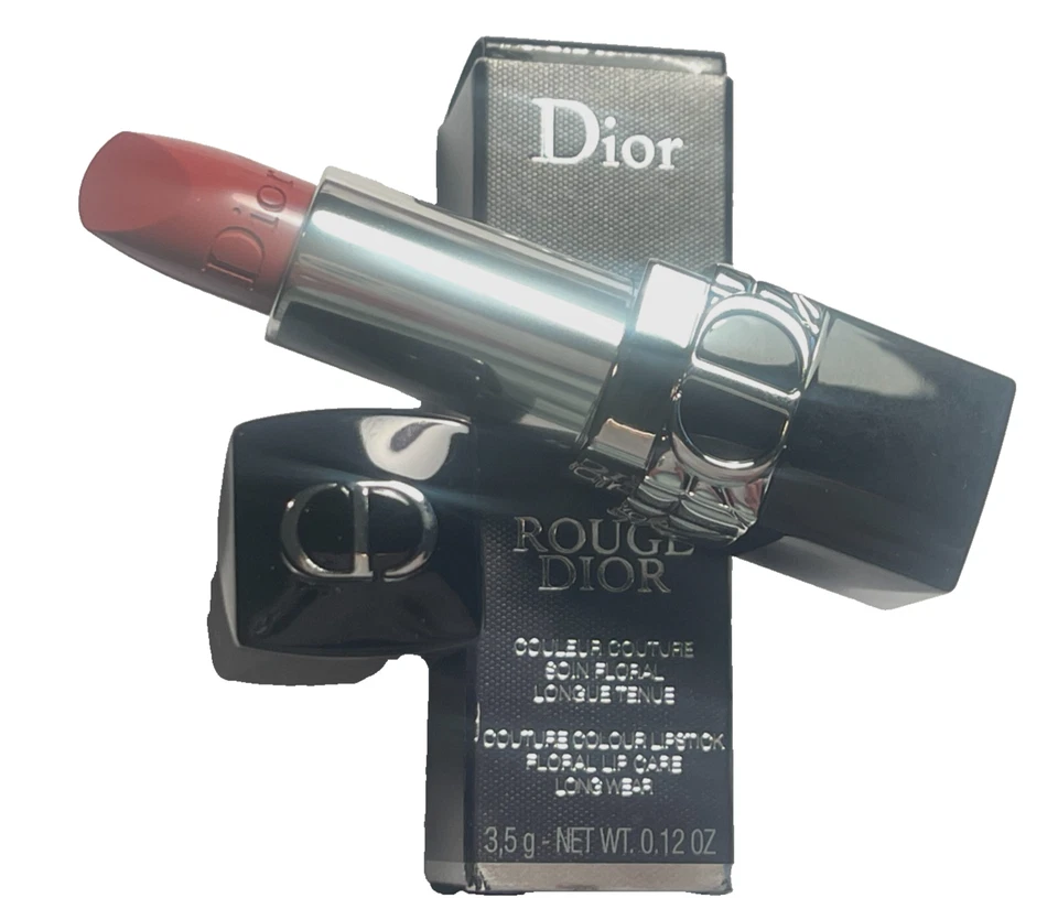 Lápiz labial color Dior Rouge Couture 683 Rendez-vous 0,12 oz en caja Foto 1 de 1