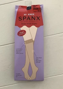 Spanx kniehohe transparente Kniestrümpfe, verlängerte volle Wade schwarz, 2er-Pack nahtlos neu mit Etikett - Bild 1 von 4
