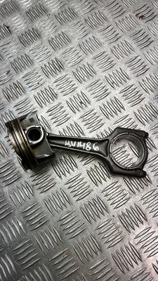 Pistons BMW X3 2022 11255A24670 - Image 1 of 4