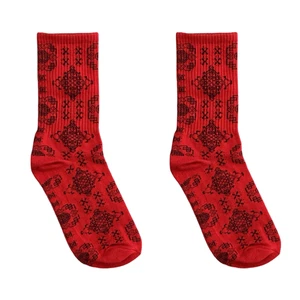 Calcetines unisex rojos copo de nieve - Imagen 1 de 1