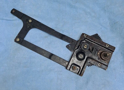 1937 1938 Plymouth Dodge Desoto Chrysler 2 portas NORS porta direita REGULADOR DE JANELA - Imagem 1 de 2