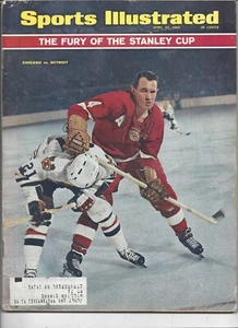 1966 Sports Illustrated magazine Chicago Blackhawks Detroit Red Wings, Mikita EX - Picture 1 of 1